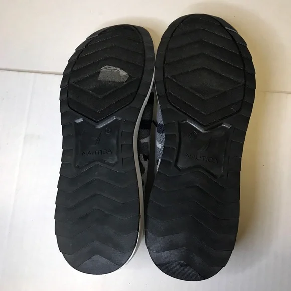 Nautica Slip On Knit Camouflage Sneakers Women Sz 9.5 Great Condition - Picture 12 of 14
